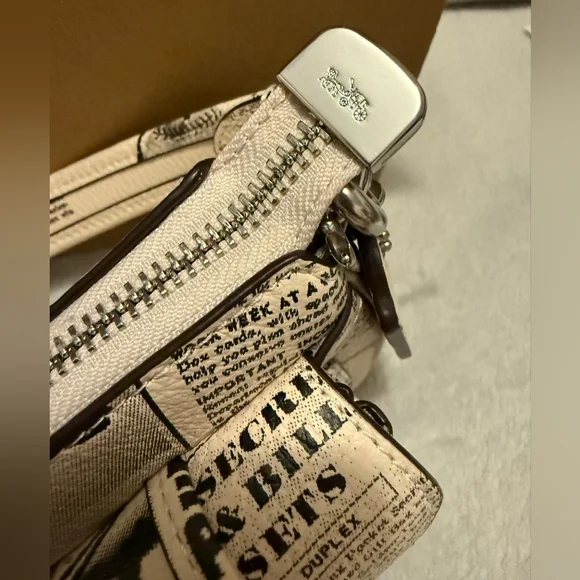 COACH Ashton Beige Shoulder Bag - Picture 7 of 10